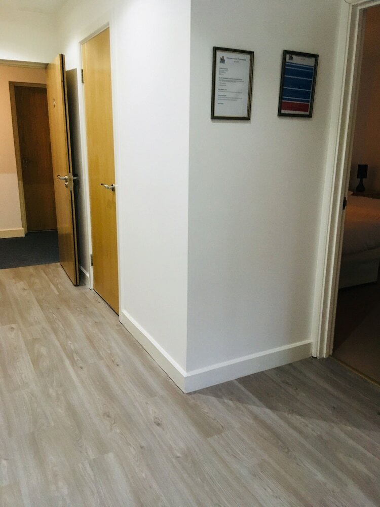 Ashgrove Apartments