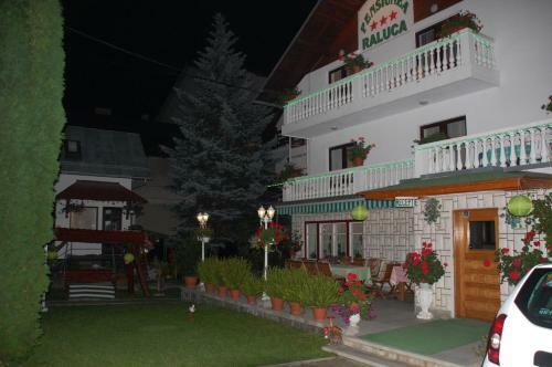 Hostal Pension Raluca