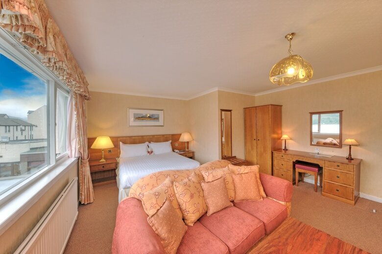 Muthu Fort William Hotel