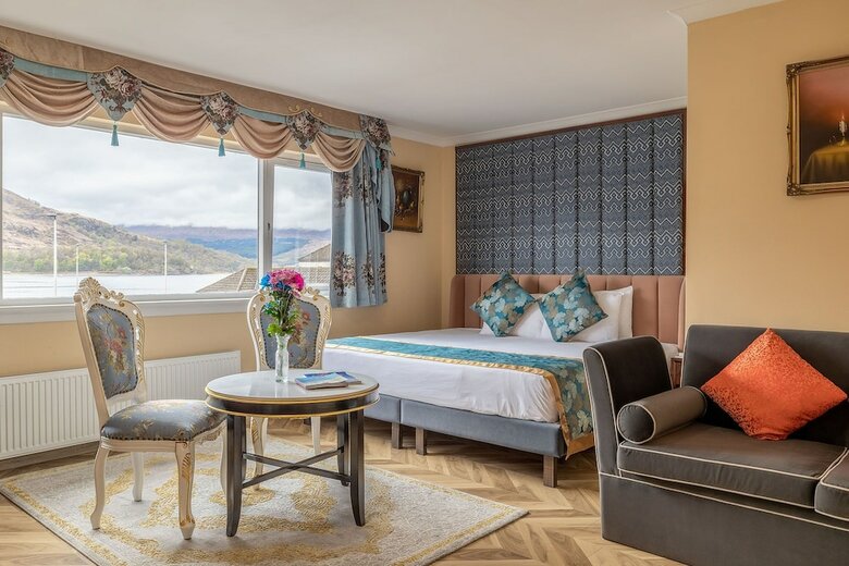 Muthu Fort William Hotel