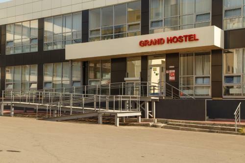 Grand Hostel