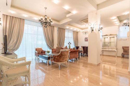 Villa Royal Hills On Mamayka