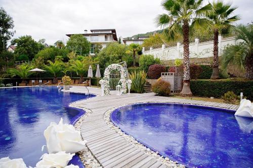 Villa Royal Hills On Mamayka