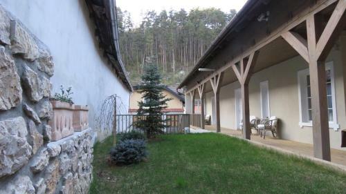 Sakka House