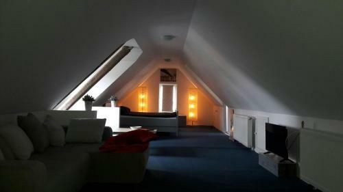 Hostal Pensiunea Atia