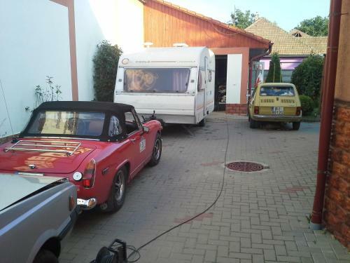 Hostal Pensiunea Atia