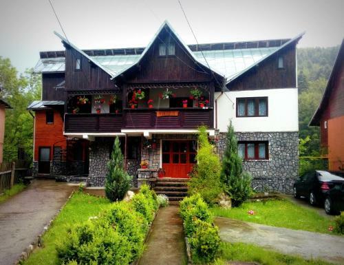 Hostal Vila Vanturis
