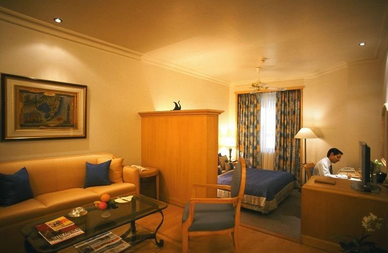 Hotel The Orchid