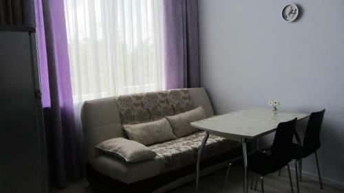 Na Tulpanov Apartments