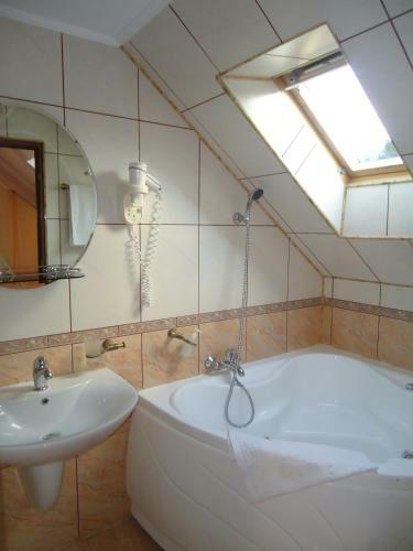 Hostal Pension Crocus
