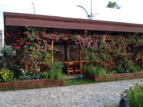 Hostal Pension Crocus