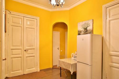 Hostal Fligel Na Zhukovskogo