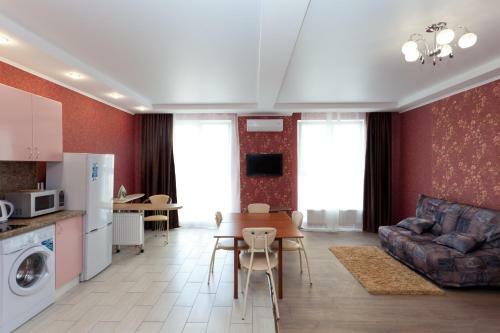 Apartment On Krasnaya 176 12