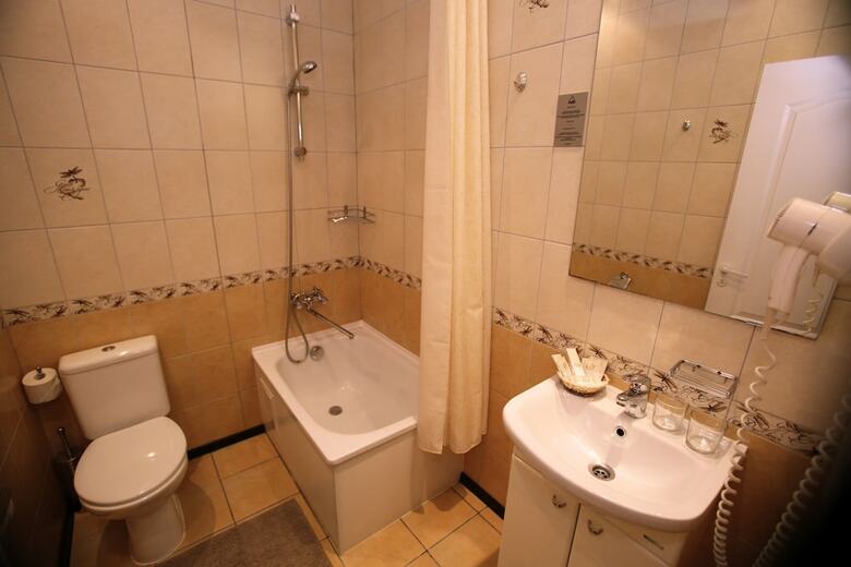 Prestige Hotel Center