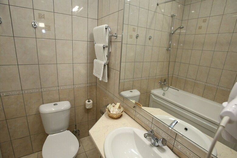 Prestige Hotel Center