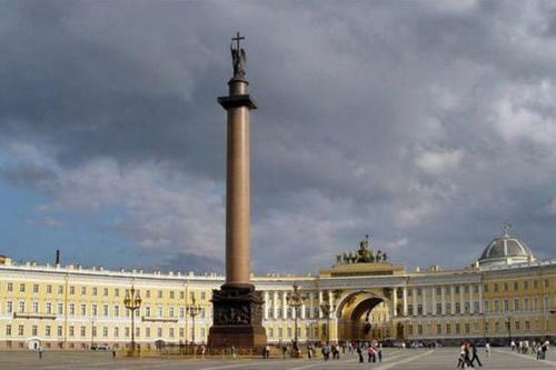 Apartment Close To Winter Palace