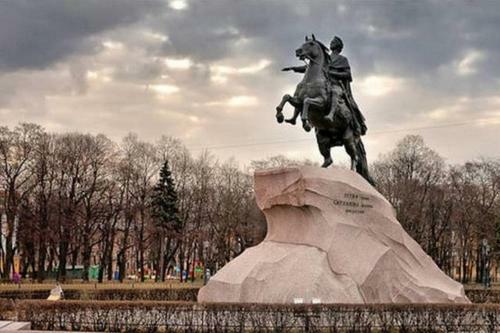 Apartment Close To Winter Palace