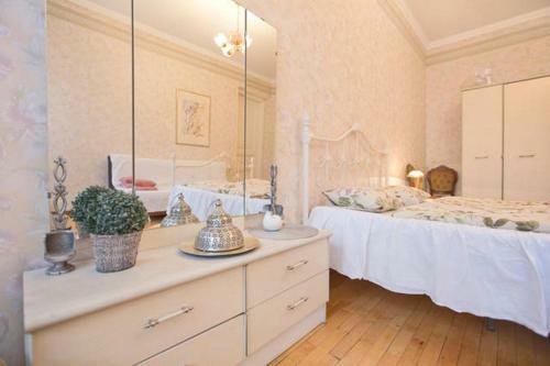 Apartment Close To Winter Palace
