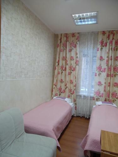 Hostal Irena Guest House