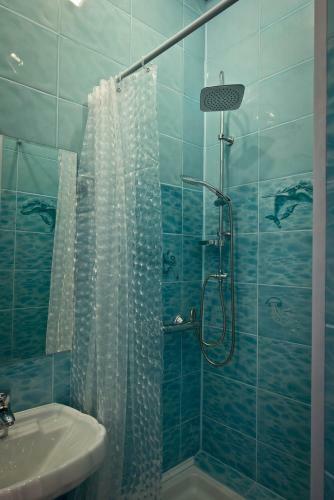 Hostal Irena Guest House