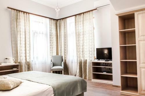 Alm Hotel