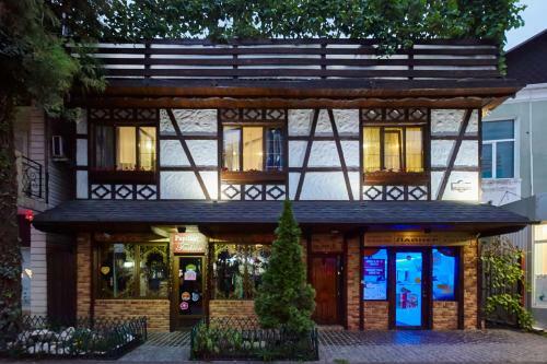 Adlerson Hostel
