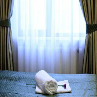 9 Owls Hotel