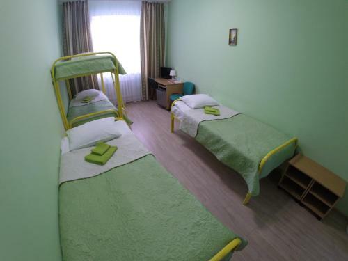 Bolshoy Ural Na Malysheva Hotel