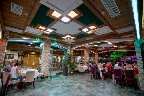 Apartment In Olimpiyskiy Park