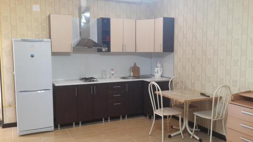 Hostal Guest House On Lenina 170