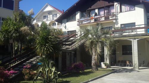 Hostal Guest House On Lenina 170