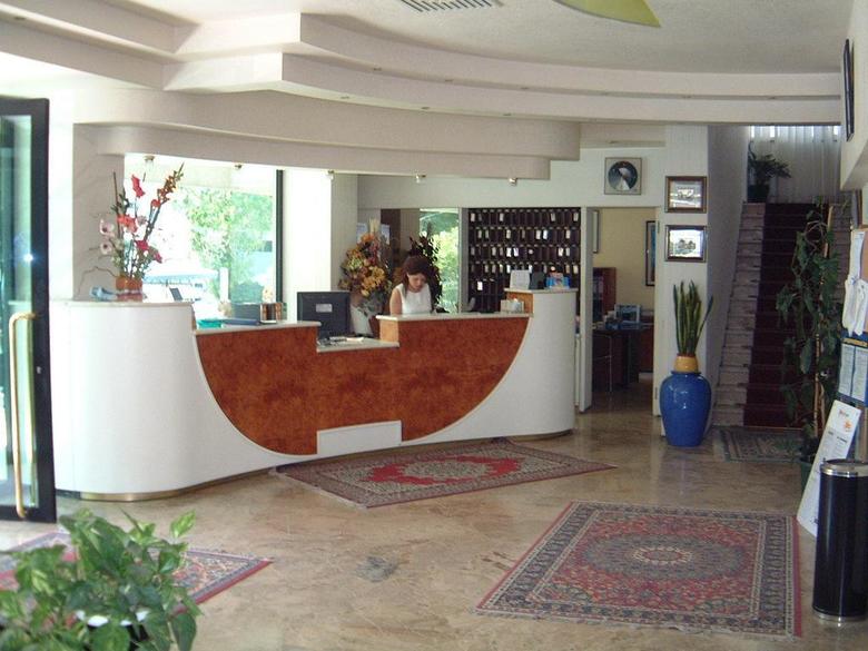 Hotel Artide