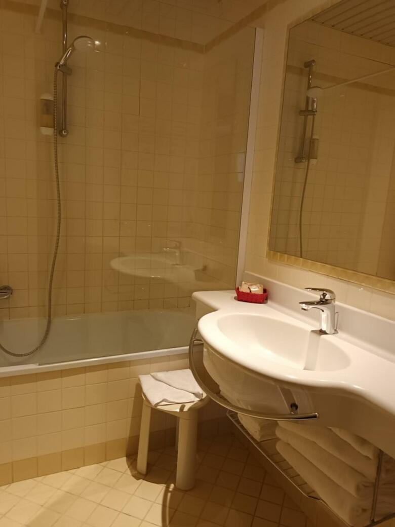 Hotel Dor�