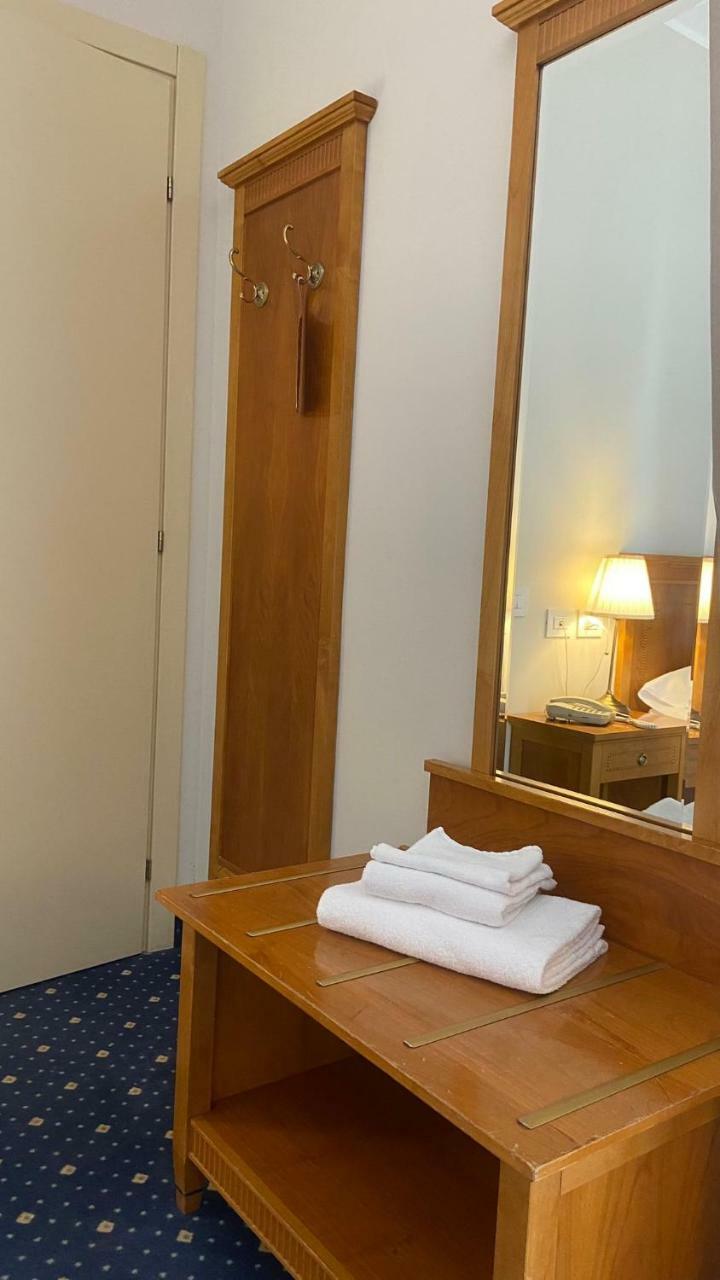 Hotel Dor�