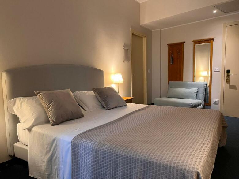 Hotel Dor�