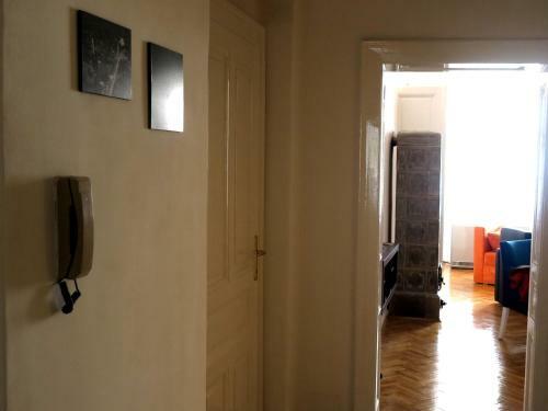 Traveler's Premium Apartment
