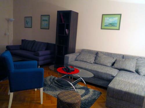 Traveler's Premium Apartment