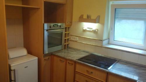 Traveler's Premium Apartment