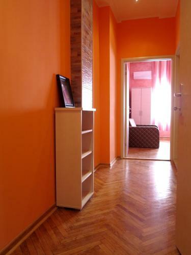 Traveler's Premium Apartment
