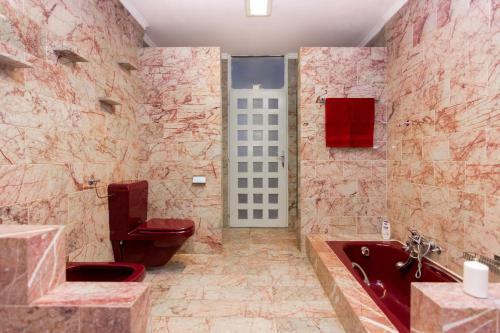 Hostal Central Park Residence