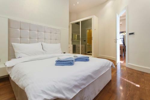 Hostal Central Park Residence