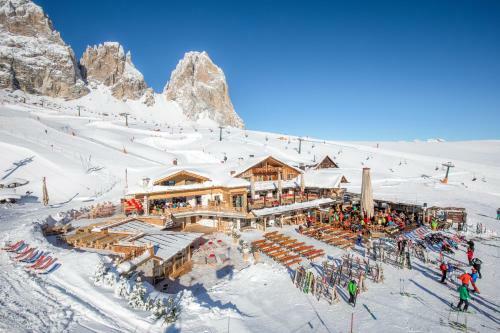 Hostal Rifugio Salei