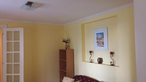 Traveler's Hostel & Apartments