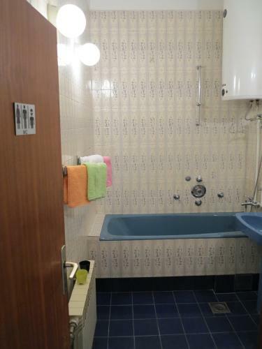 Traveler's Hostel & Apartments