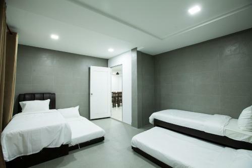 Jack Guest House