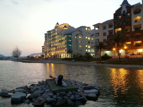 Apartment @ Marina Island
