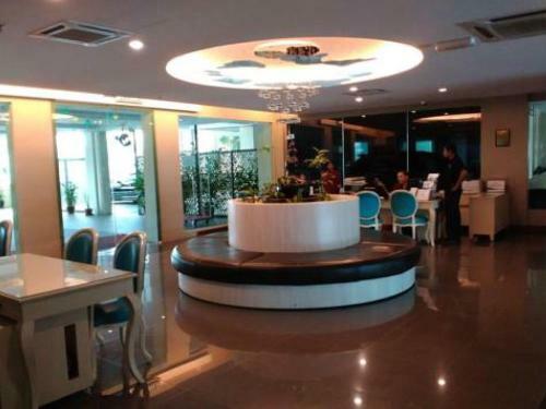 Apartment @ Marina Island
