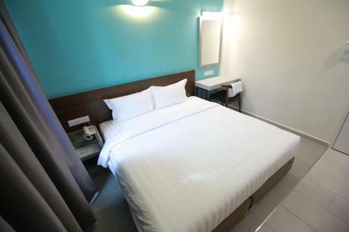 Pantai Regal Hotel