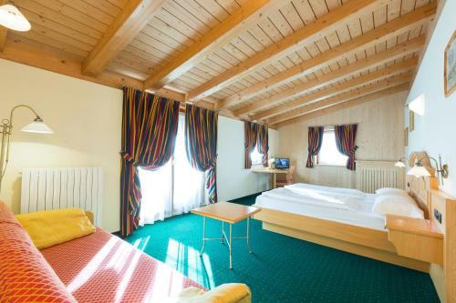Hotel Touring