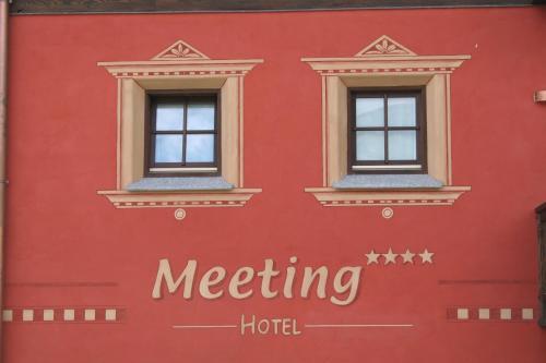 Hotel Meeting